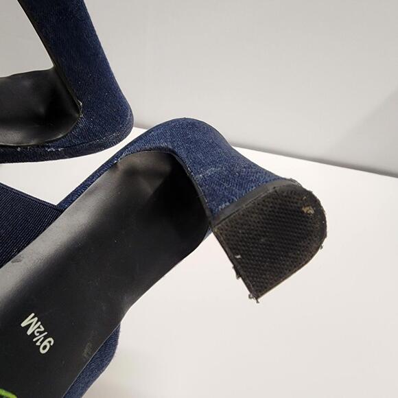 EUC IMPO fun embroidered Blue Slip on heeled mule 9.5 clean worn 1 - Picture 3 of 9